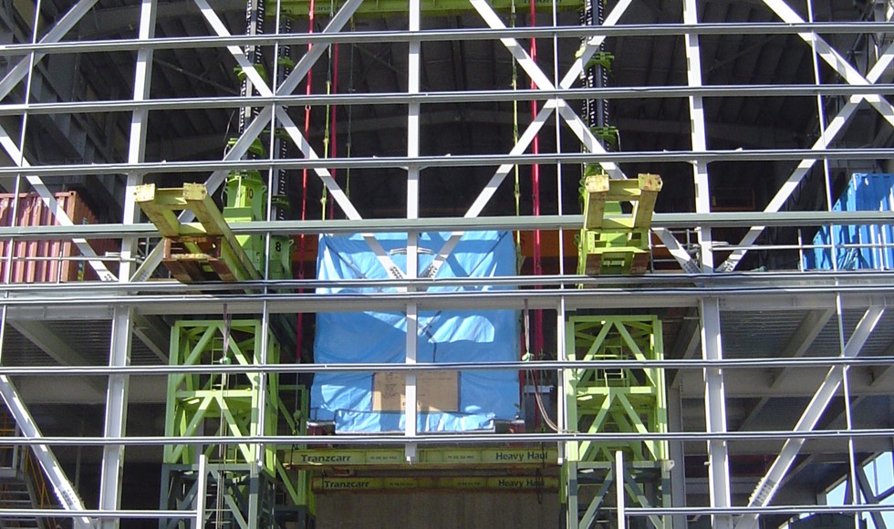 Heavy Lifting Gantry System